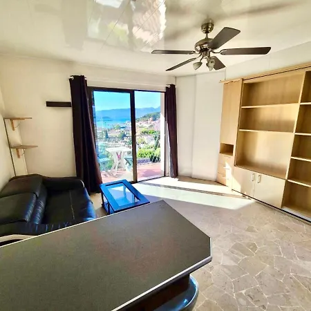 2 Pièces Vue Avec Balcon/terrasse Appartement