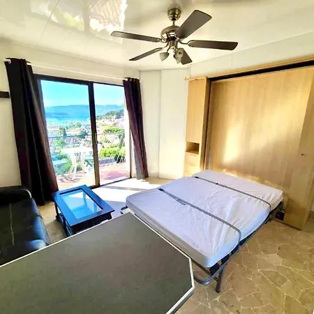 2 Pieces Vue Avec Balcon/terrasse